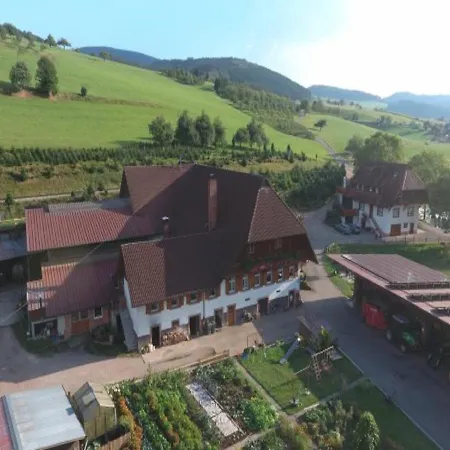 Lunzenhof * Oberharmersbach